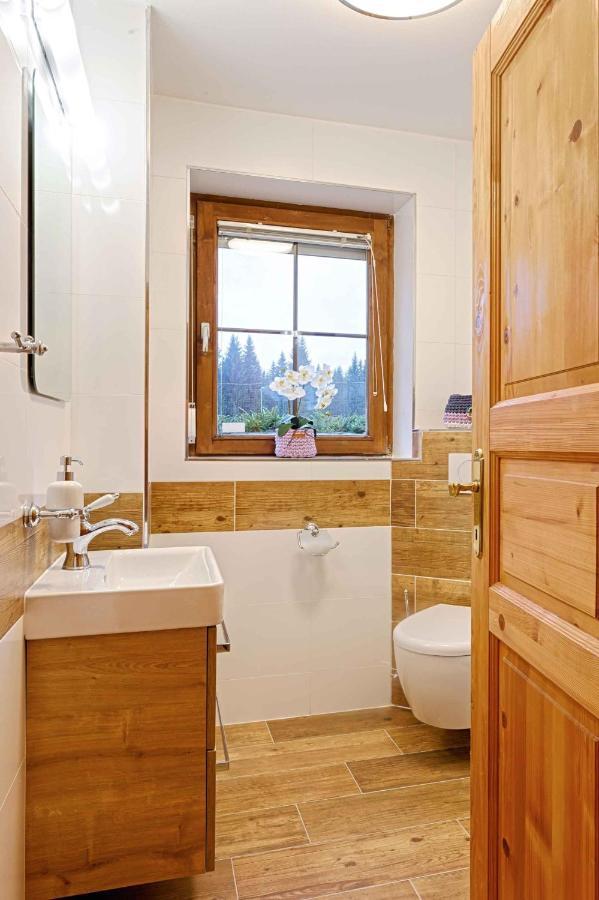 Holiday Home In Harrachov 33511 Buitenkant foto